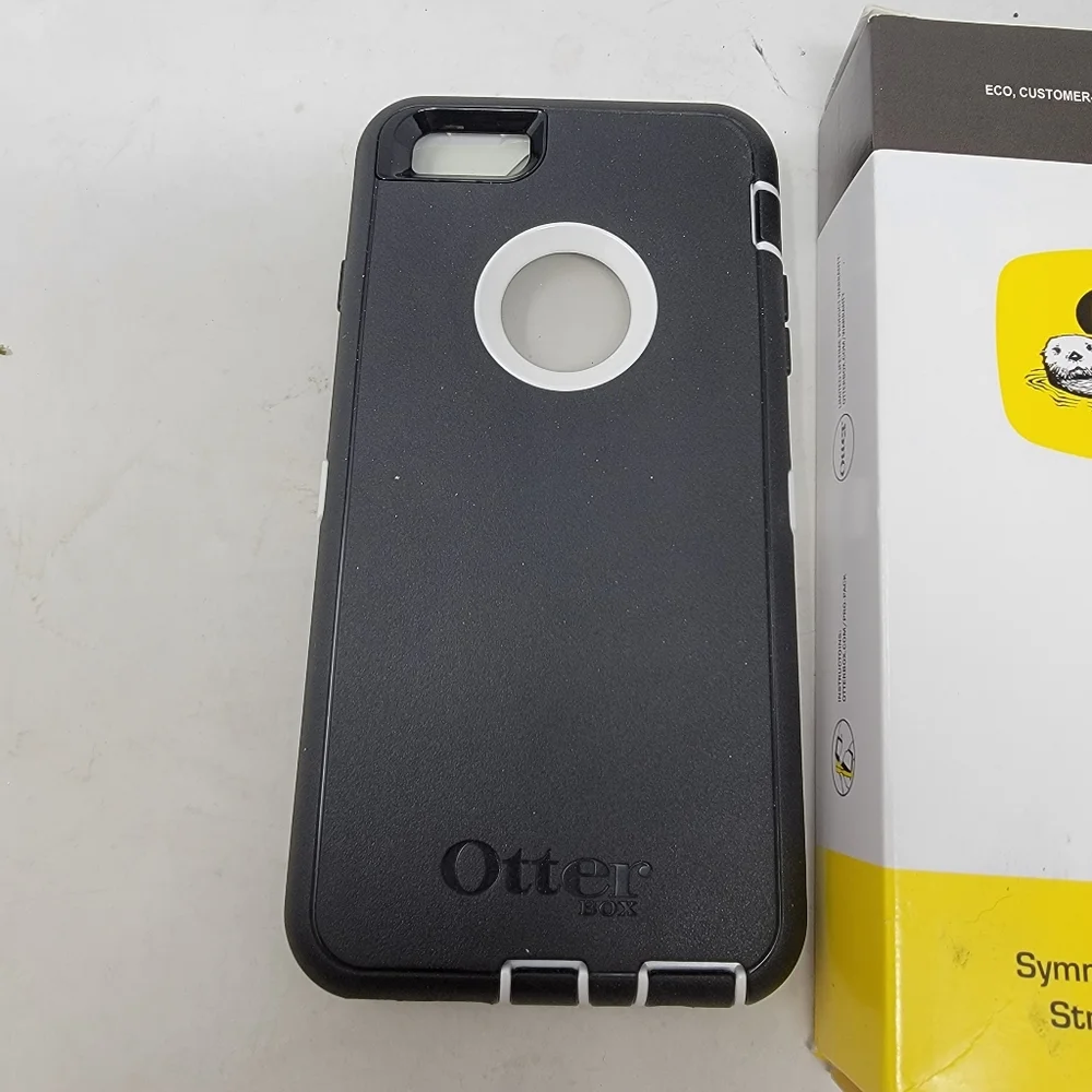 Otterbox Defender Iphone 6/6s Black White Phone Case